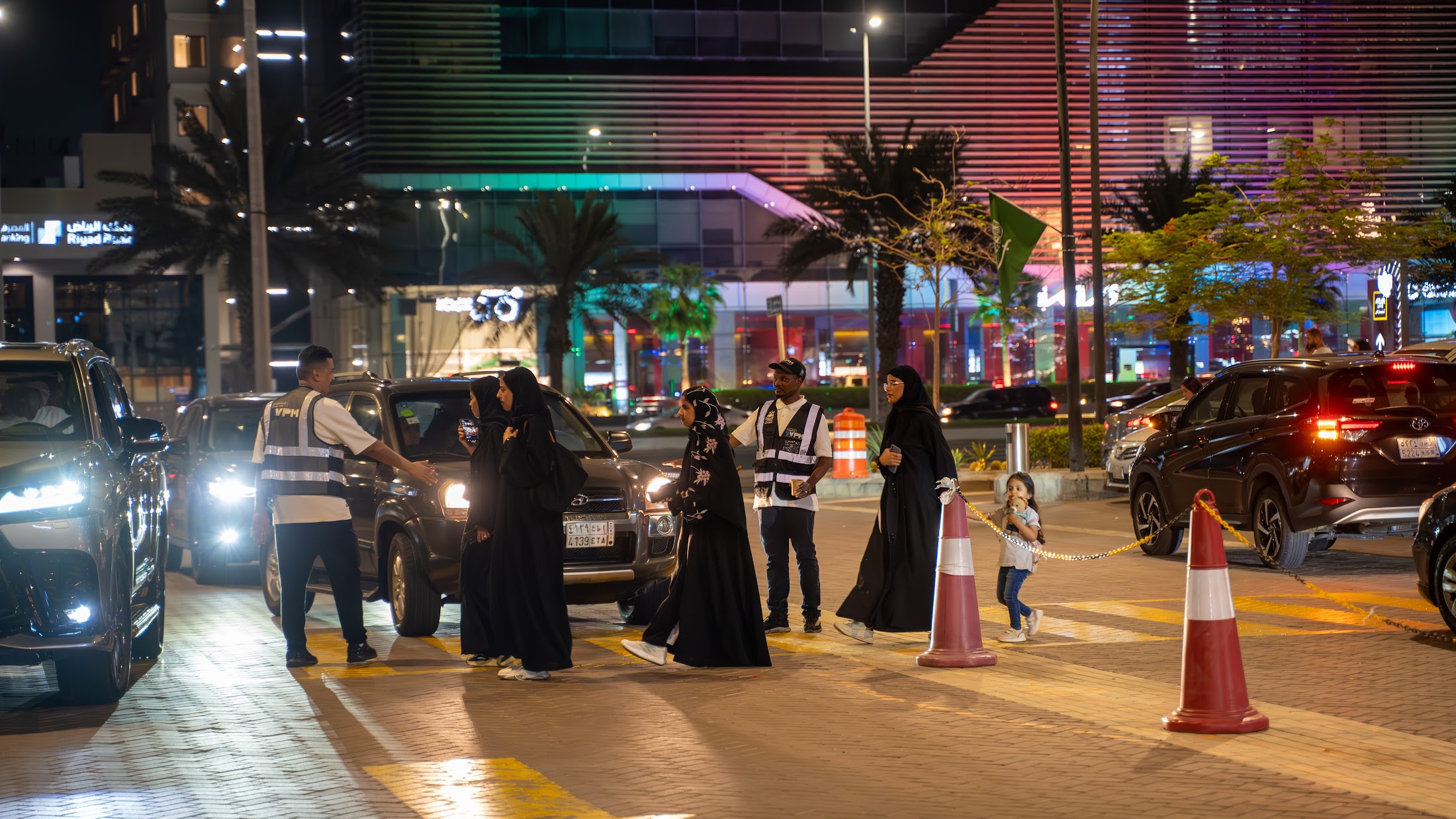 VPM marshals managing arrivals at an evening event